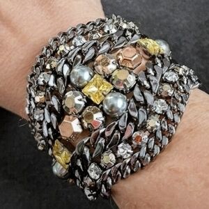 Stella & Dot Kahlo Gun Metal Chain and Gem Statement Bracelet